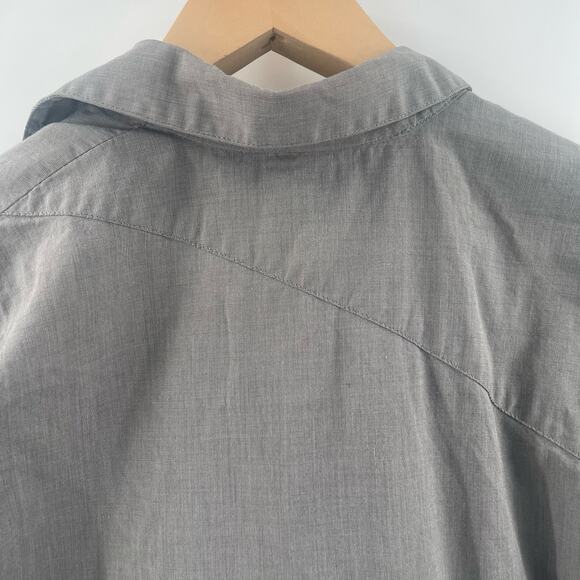 VOLCOM Shirt Size Medium Button Down Classic Fit Gray Skate Surf Snow Lifestyle - Picture 8 of 11